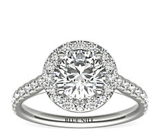 Round Halo Diamond Engagement Ring in 14k White Gold (1/2 ct. tw.)